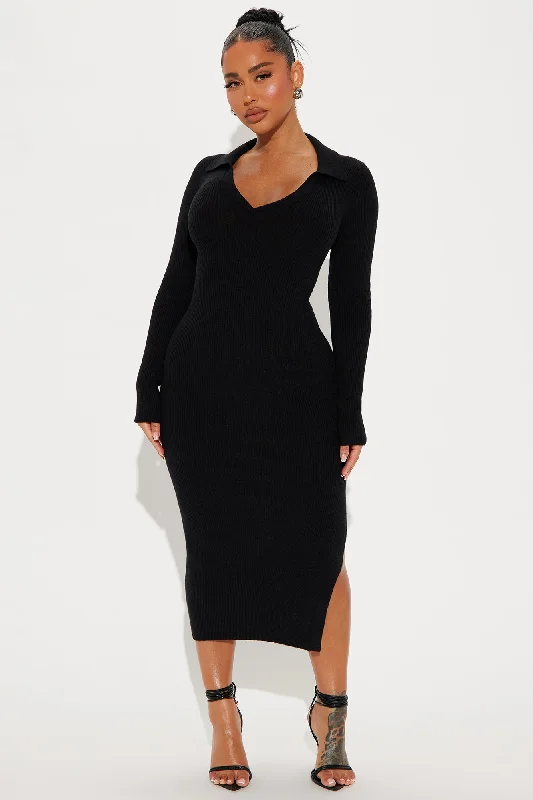 Corporate Comfort Sweater Midi Dress - Black