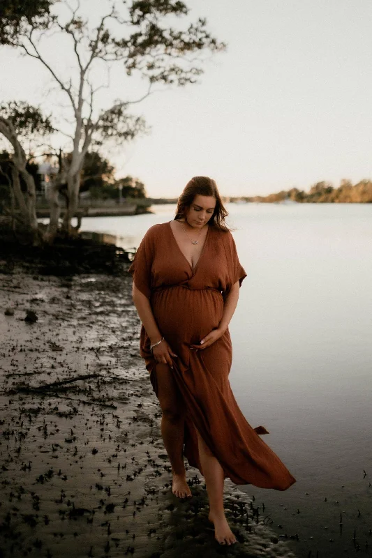 Hazel & Folk Melody Maxi - Cinnamon - Maternity Photoshoot Dress