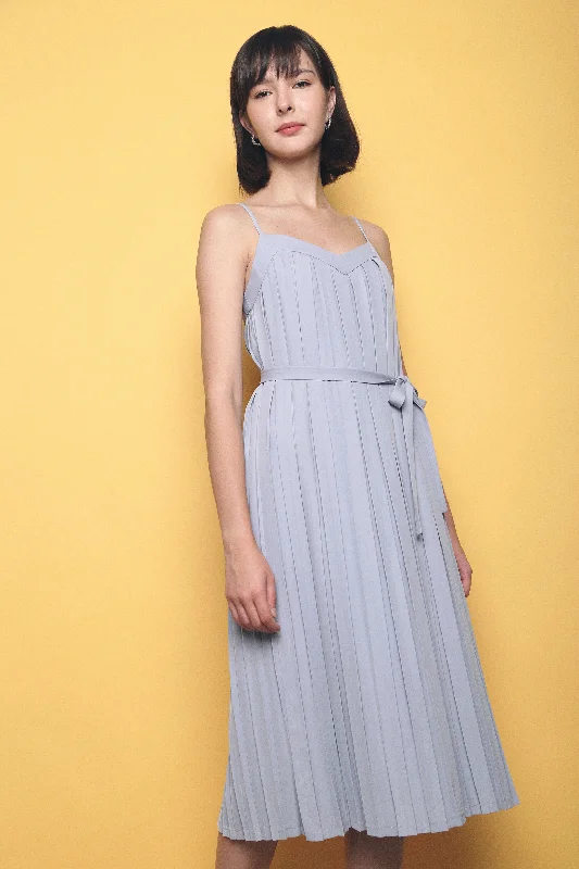 Karol Pleated V Neck Midi Dress Periwinkle