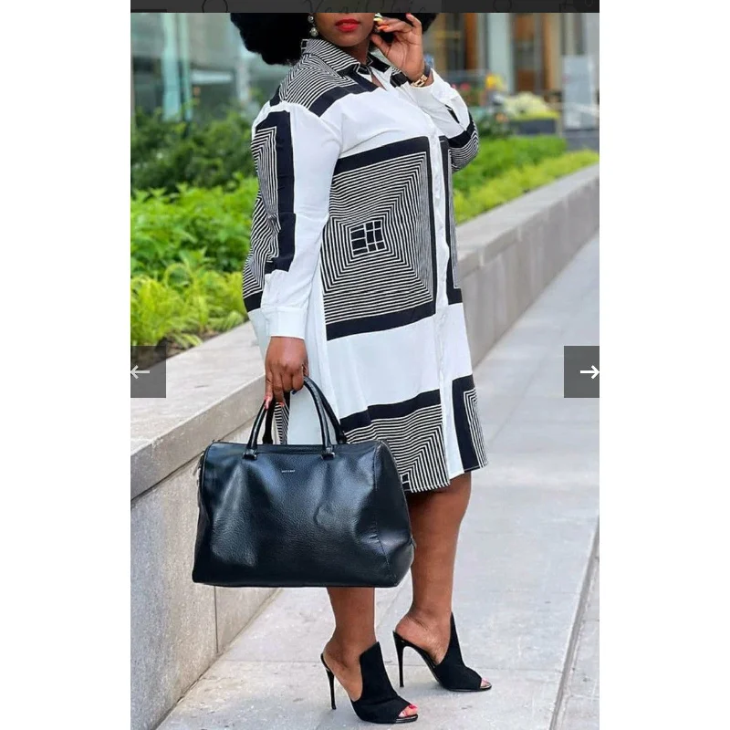 Square Abstract Print Plus-size Shirt Dress