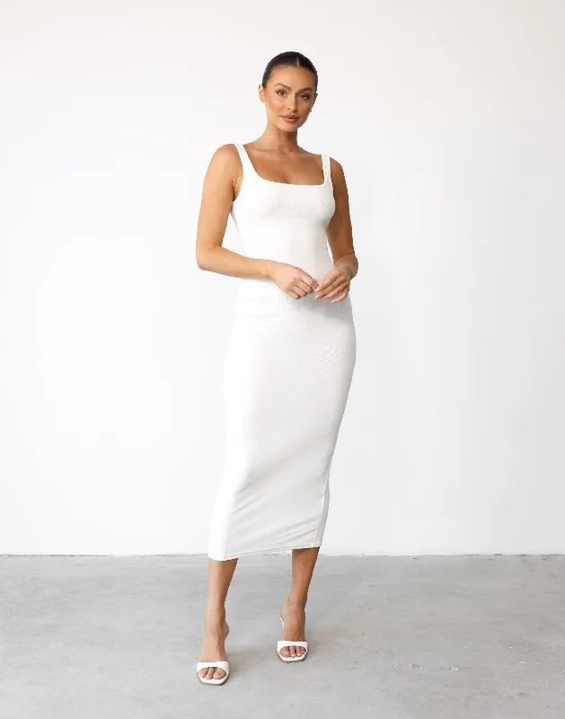 Lenika Maxi Dress (White)