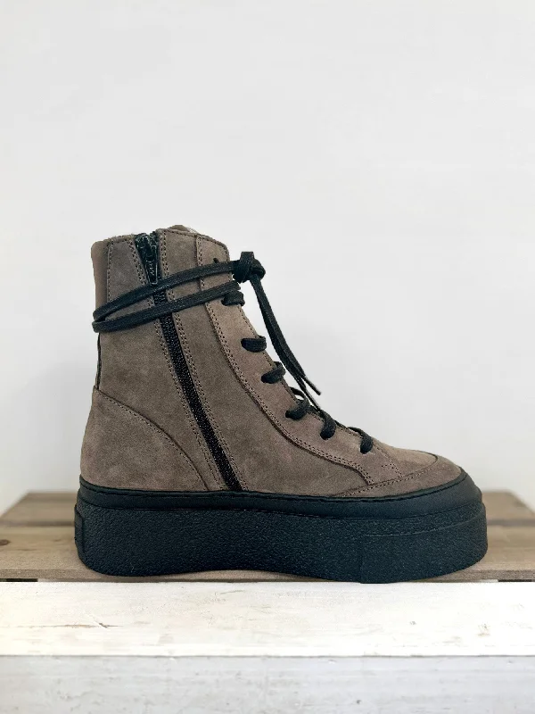 Eilon Nabuk Underground Ankle Boots